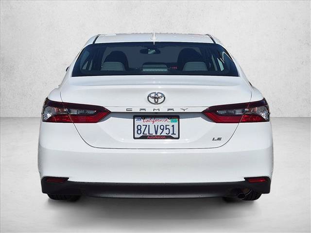 Used 2022 Toyota Camry LE FWD image 7
