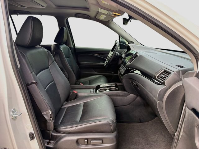 Used 2021 Honda Pilot Touring image 15