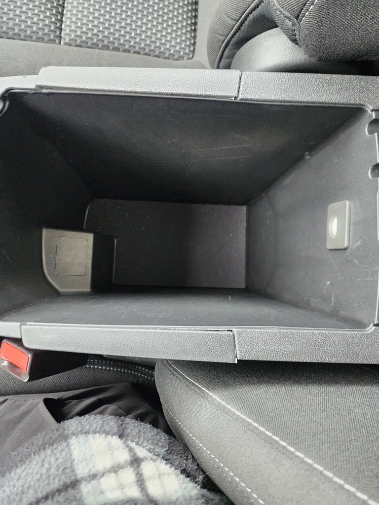 Certified 2023 GMC Terrain SLE w/ Driver Convenience Package image 42