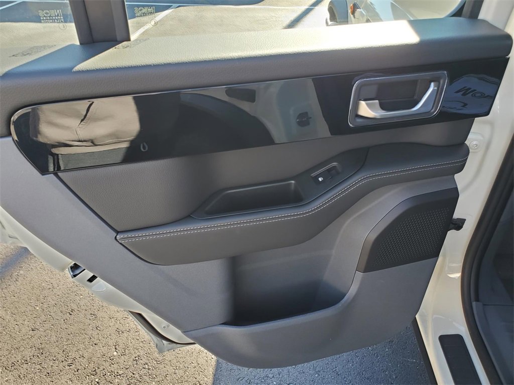 Used 2024 INEOS Grenadier image 10