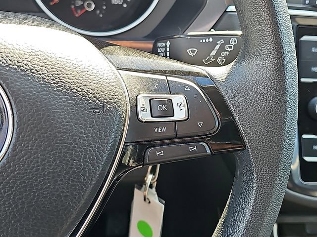 Used 2021 Volkswagen Tiguan S image 20