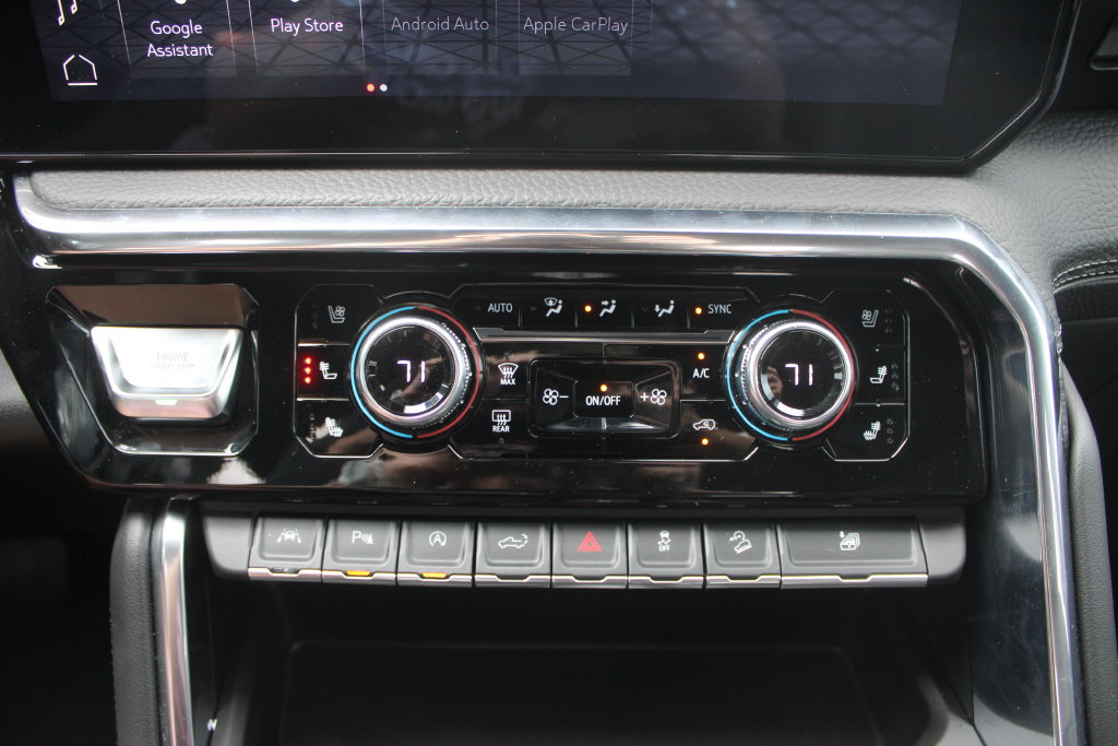 Used 2023 GMC Sierra 1500 Denali AWD/4WD image 53