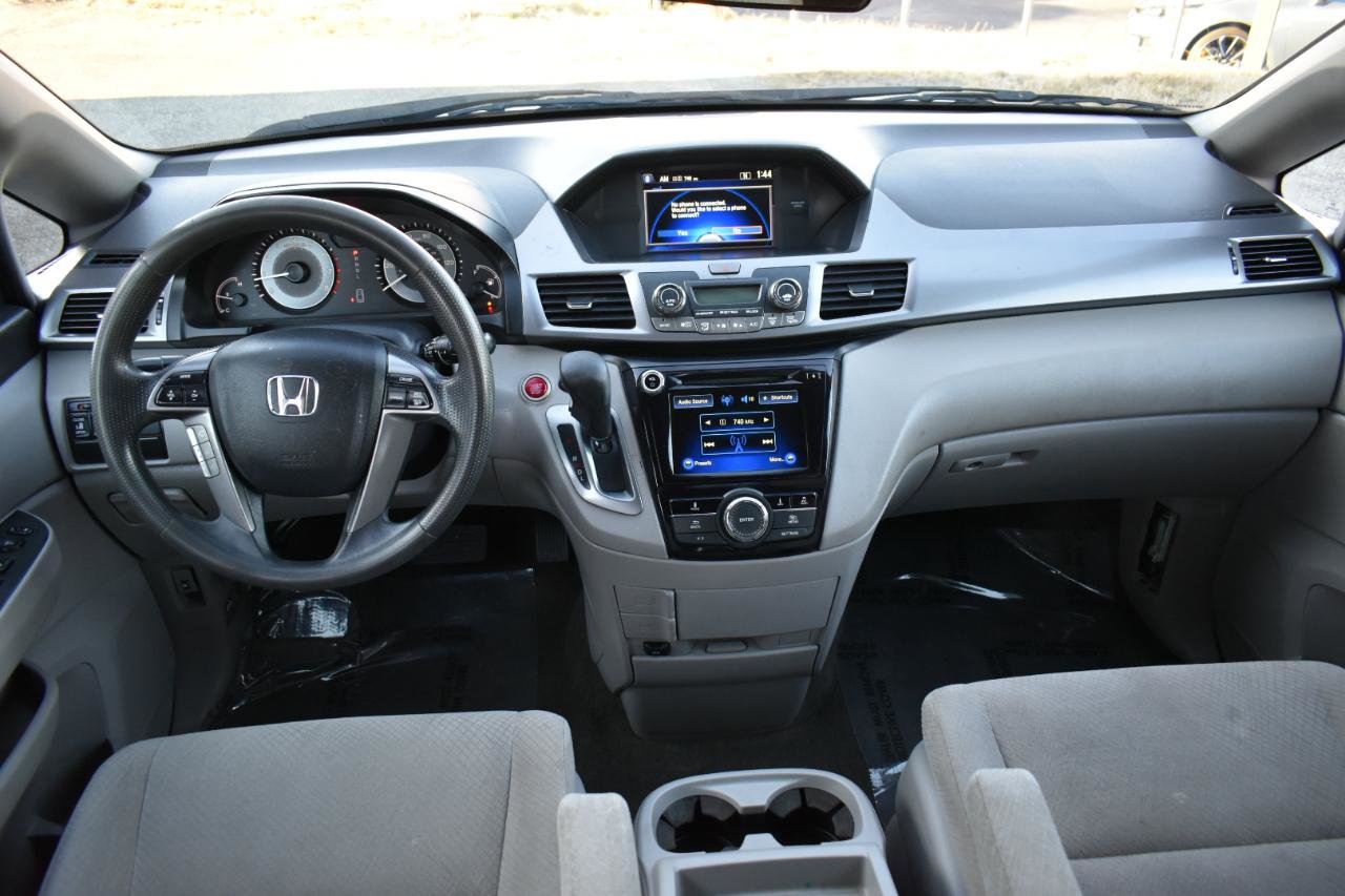 Used 2014 Honda Odyssey EX image 11