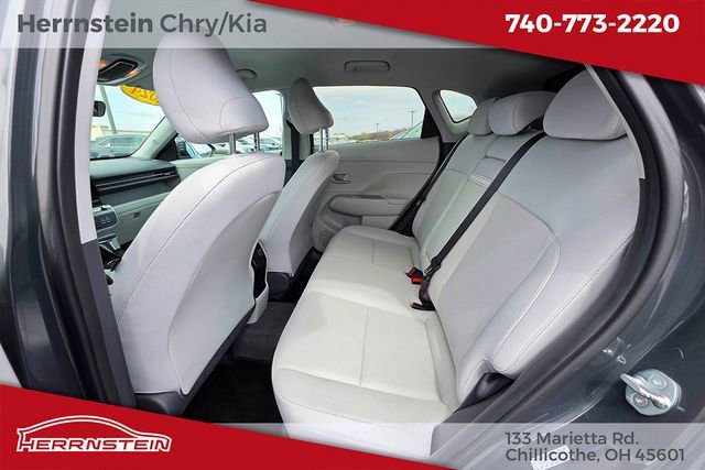 Used 2024 Hyundai Kona SEL image 22