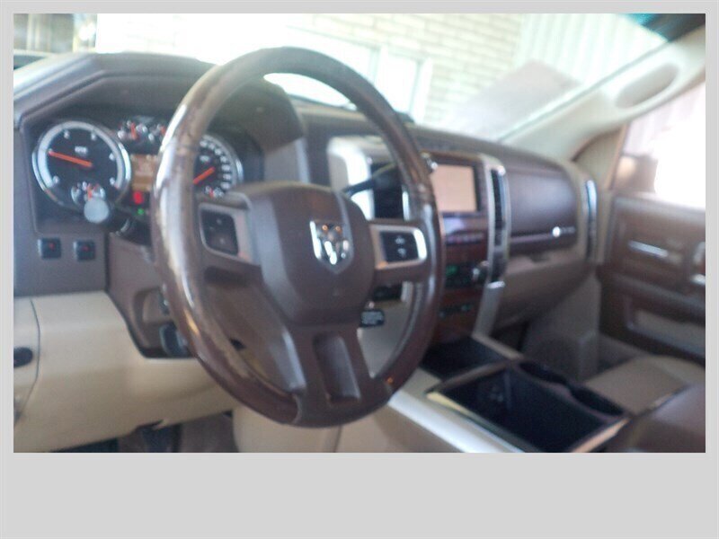 Used 2011 RAM 3500 Laramie w/ Cold Weather Group AWD/4WD image 8
