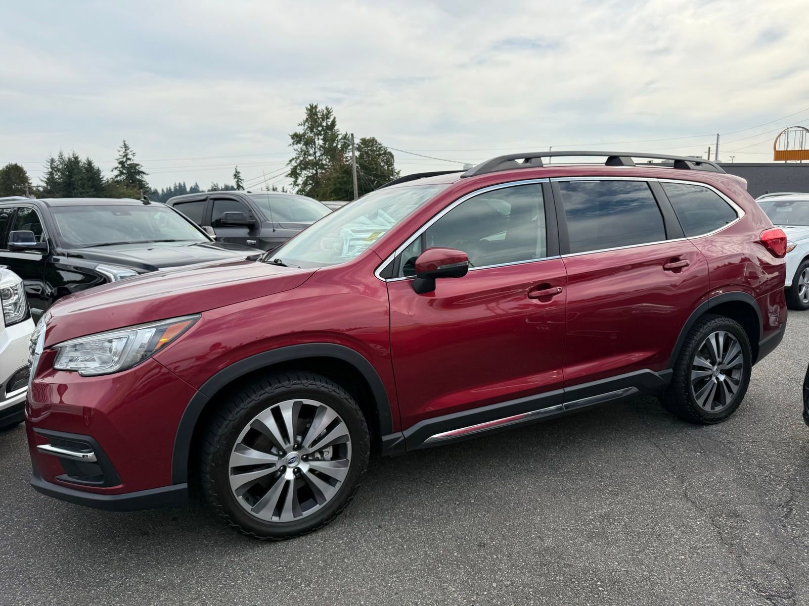 Used 2019 Subaru Ascent Limited image 8