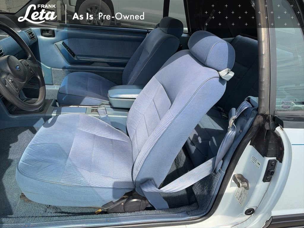 Used 1988 Ford Mustang LX RWD image 10