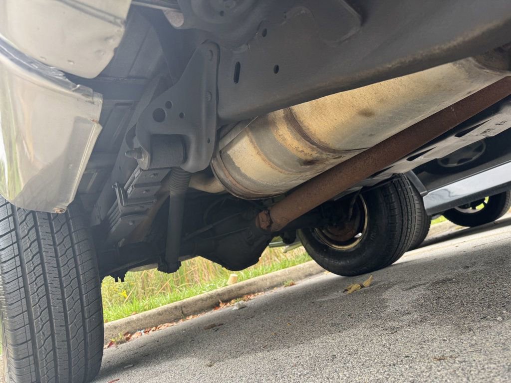 Used 1998 Chevrolet Silverado 1500 4x4 Extended Cab w/ Preferred Equipment Group 2 image 65