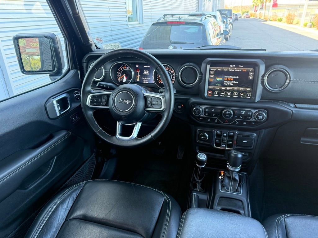 Used 2019 Jeep Wrangler Unlimited Sahara w/ Quick Order Package 24M Moab image 9