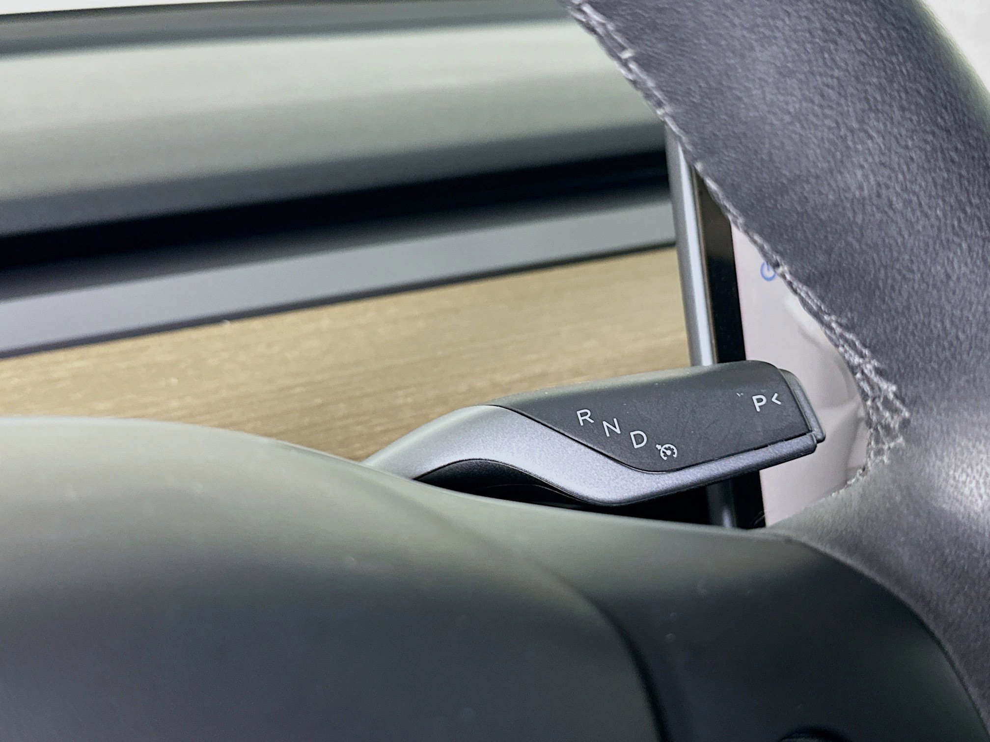 Used 2023 Tesla Model 3 Standard Range image 24