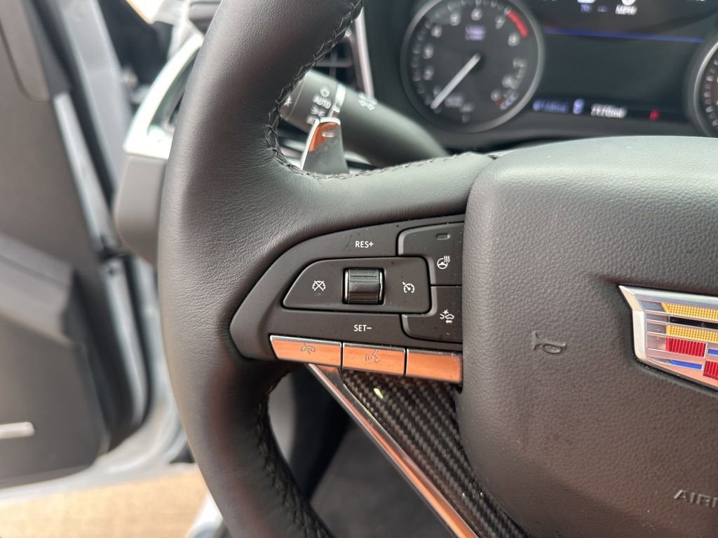 Certified 2025 Cadillac XT6 Sport w/ Technology Package image 20