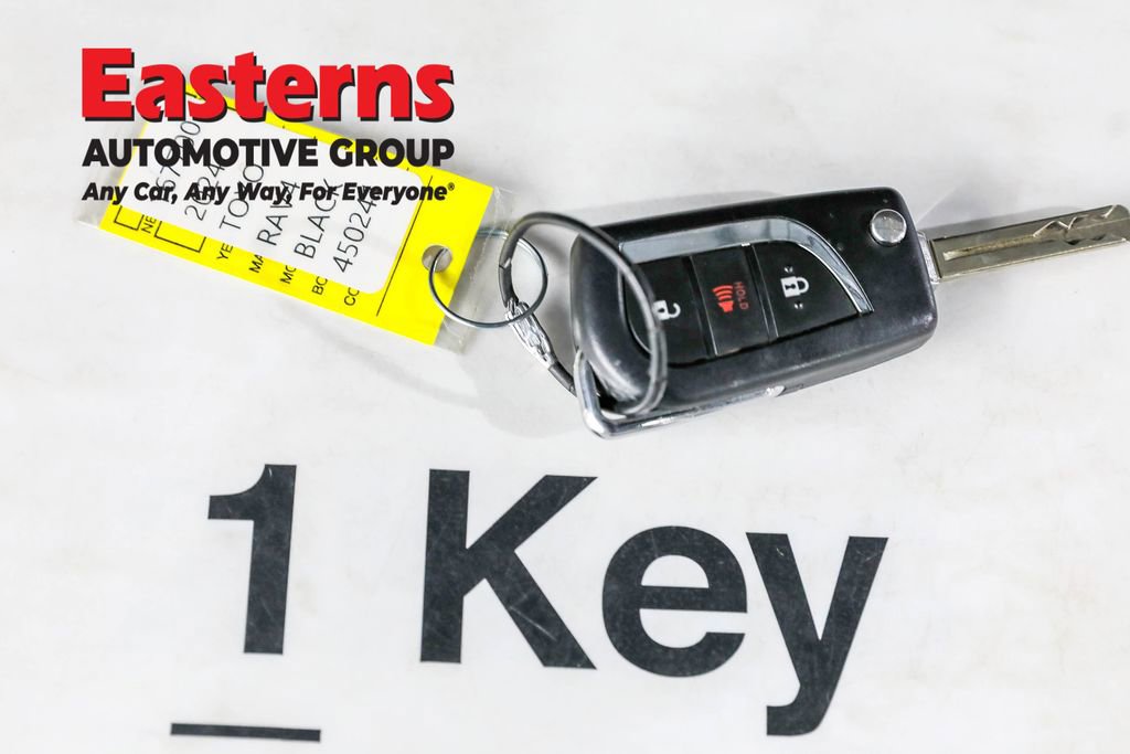 Used 2024 Toyota RAV4 LE image 34