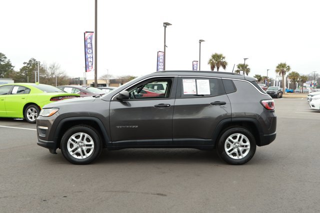 Used 2020 Jeep Compass Sport image 9