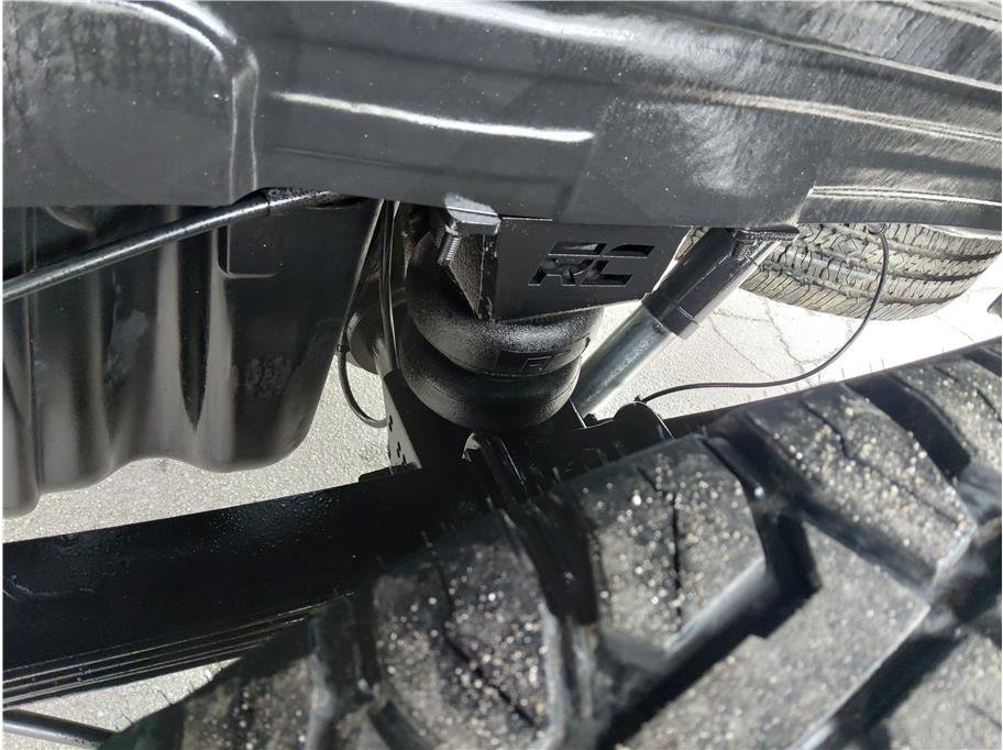 Used 2011 Chevrolet Silverado 2500 LT w/ Interior Plus Package image 20