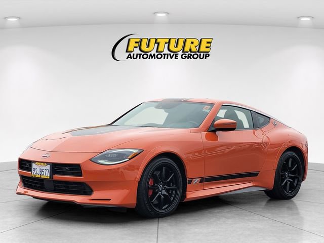 Used 2024 Nissan Z Performance w/ Heritage Edition image 5