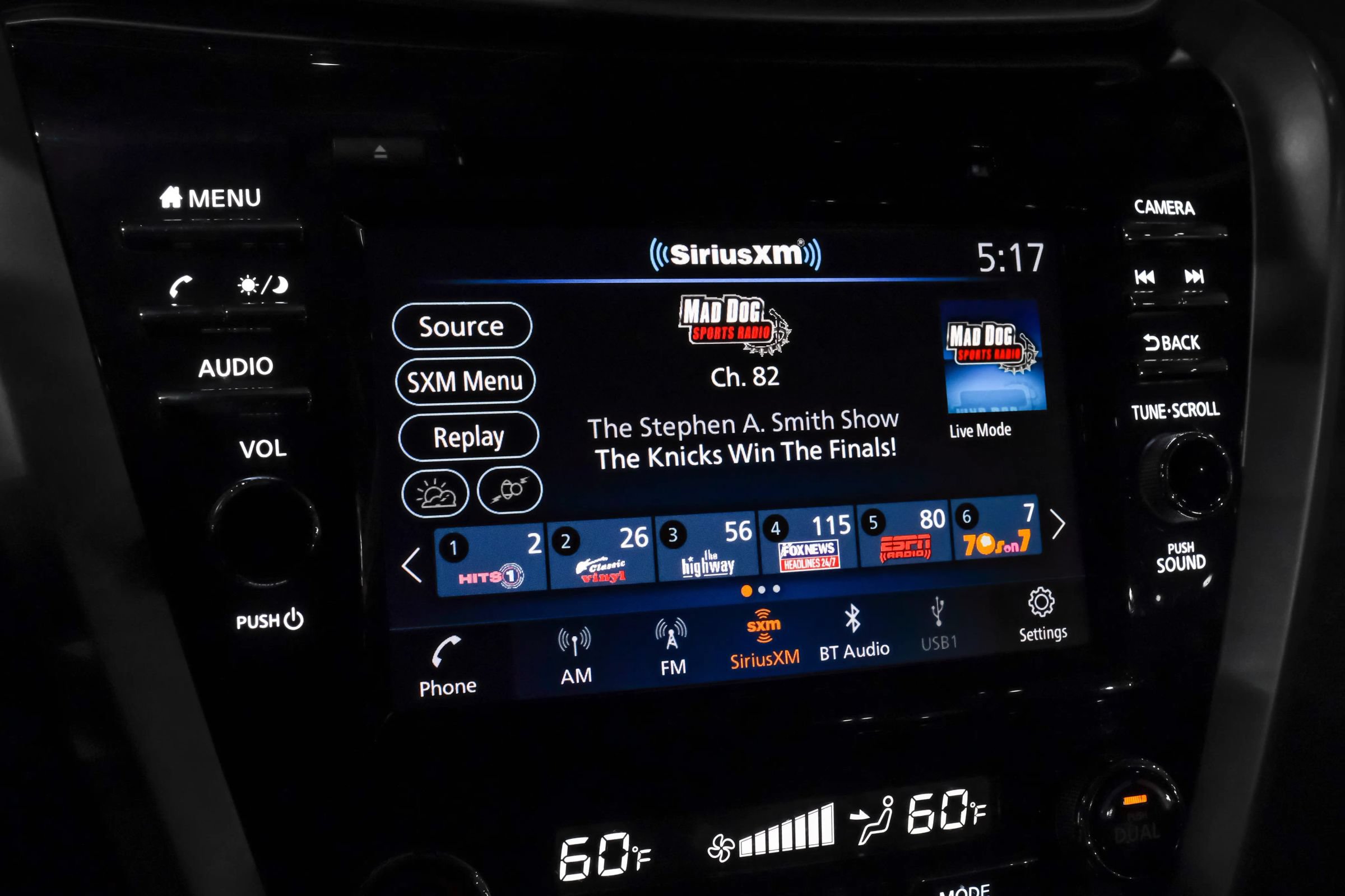Used 2022 Nissan Murano S FWD image 23
