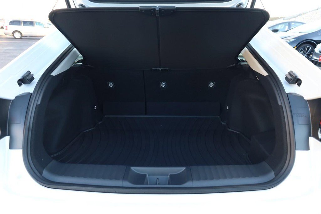 New 2026 Toyota Prius LE image 7