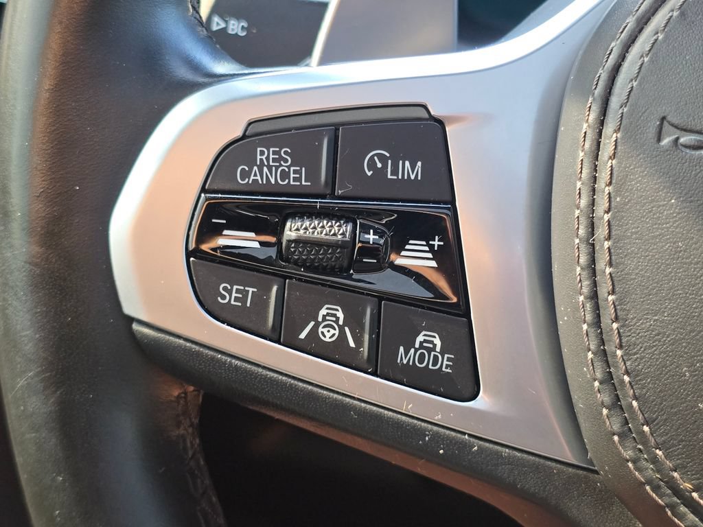 Used 2021 BMW X5 M50i w/ Executive Package AWD/4WD image 17