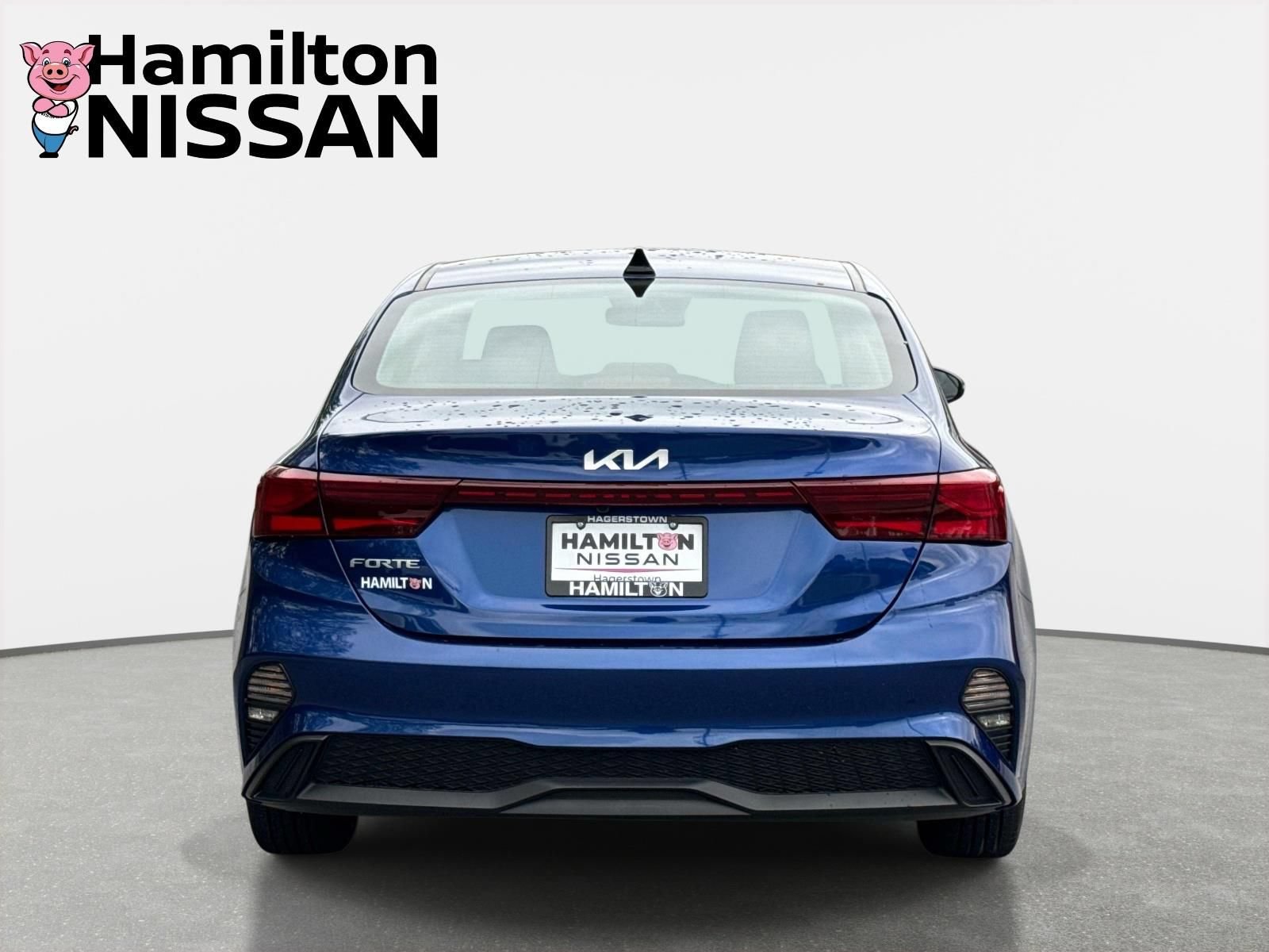 Used 2023 Kia Forte LXS w/ LXS Technology Package FWD image 3