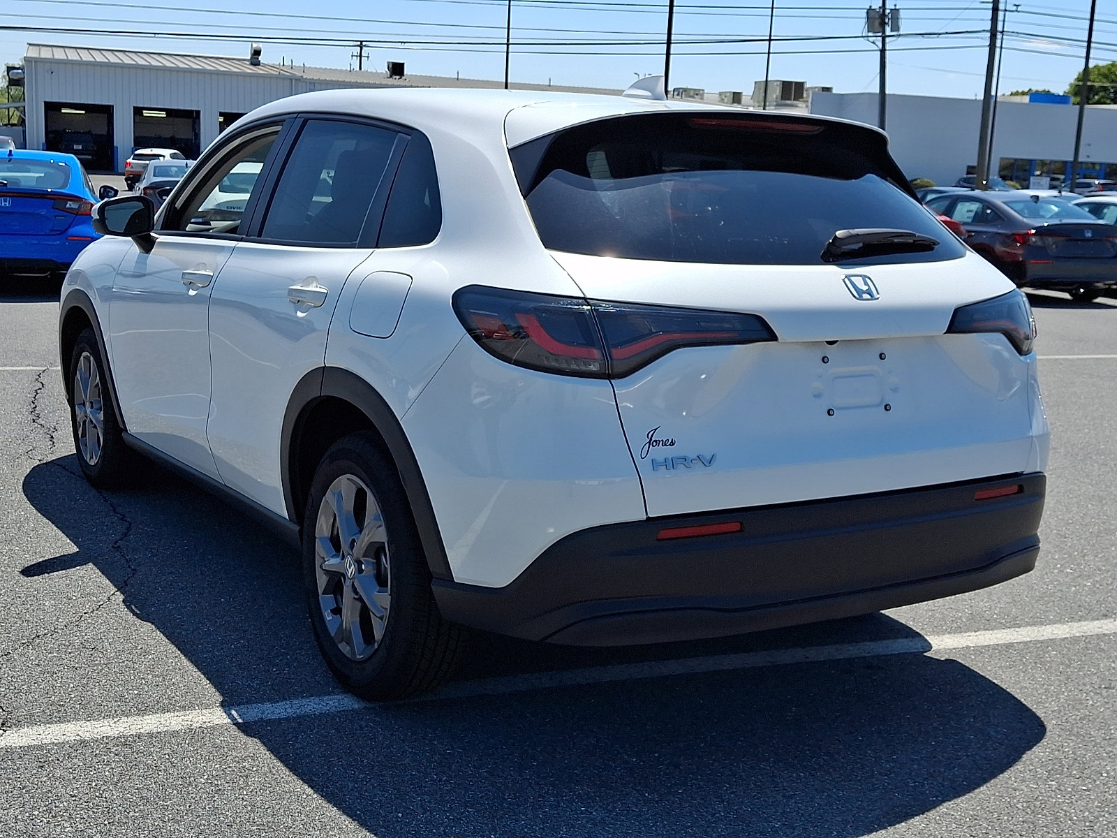 Certified 2026 Honda HR-V LX image 4