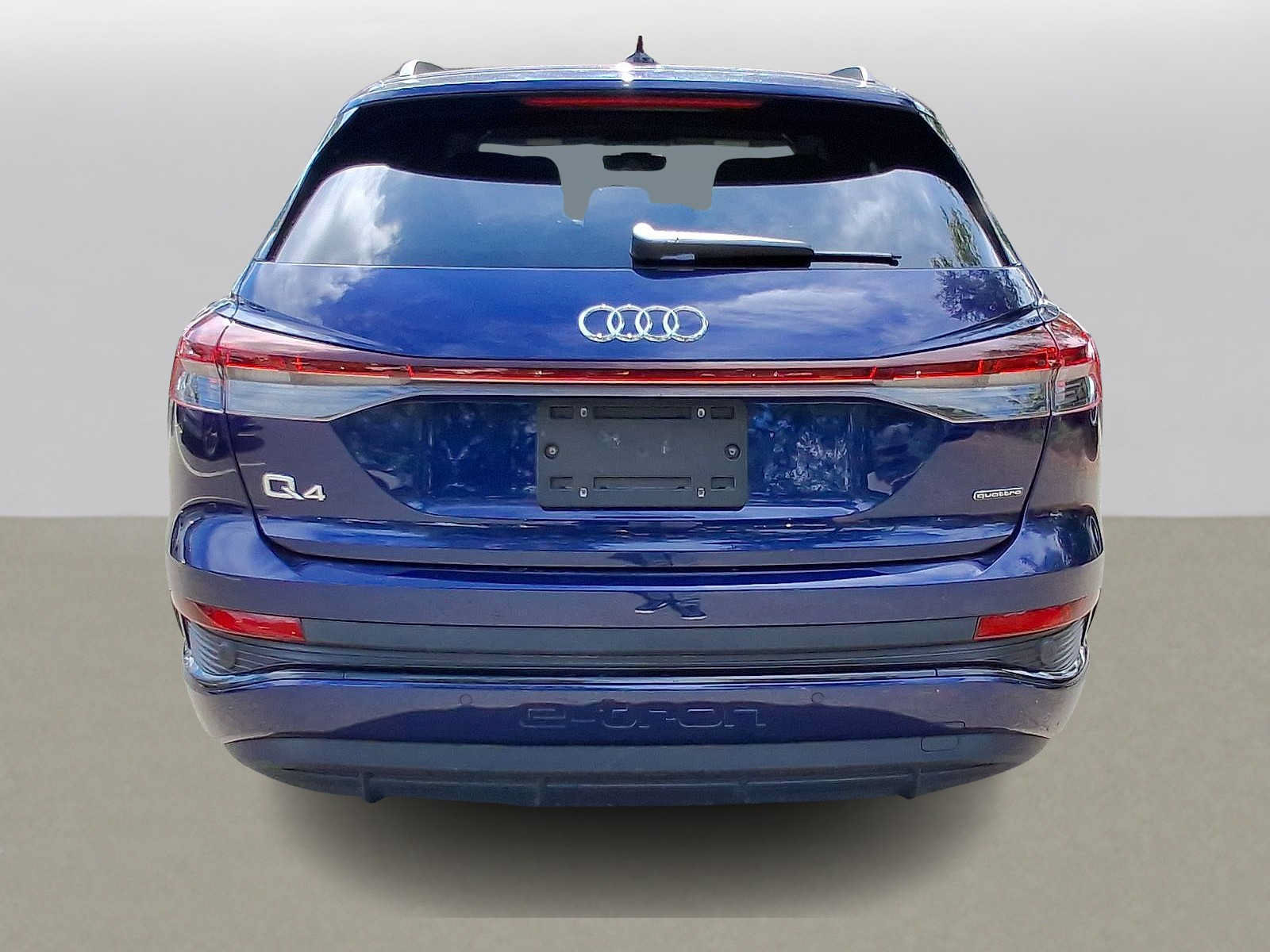 Used 2023 Audi Q4 e-tron Premium Plus w/ Premium Plus AWD/4WD image 29