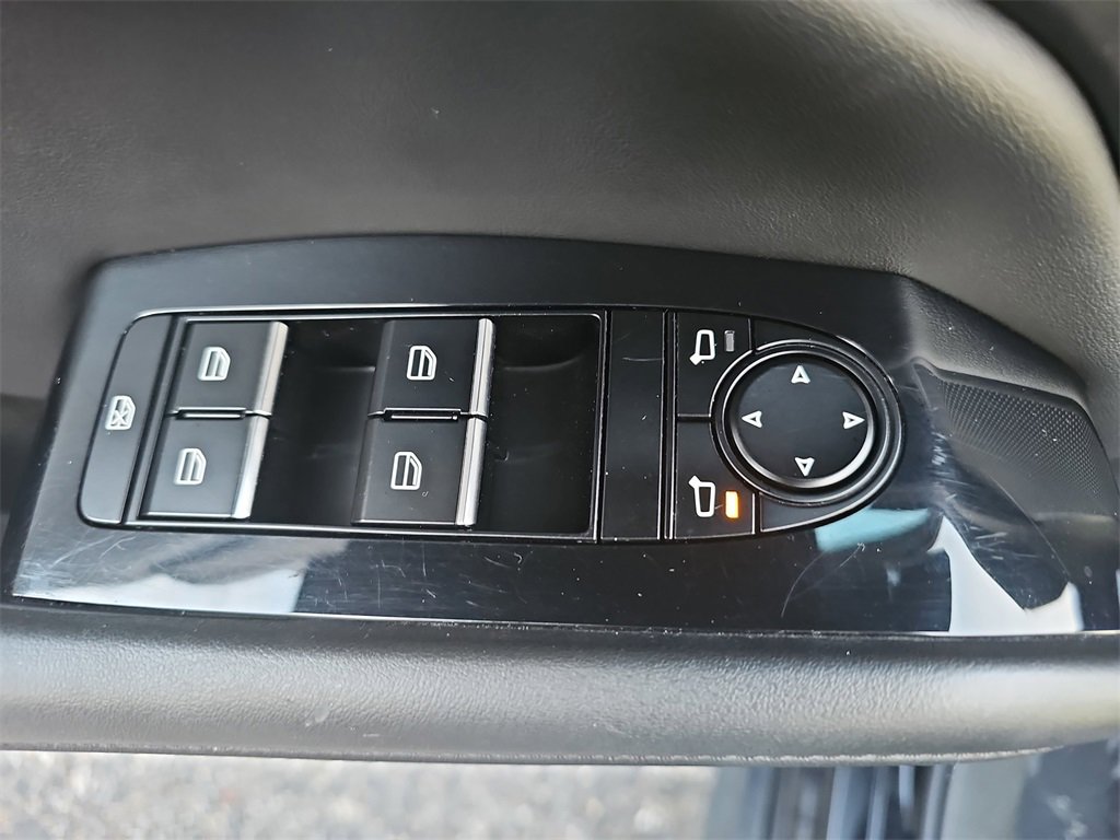 Used 2025 MAZDA MAZDA3 s Sport image 28
