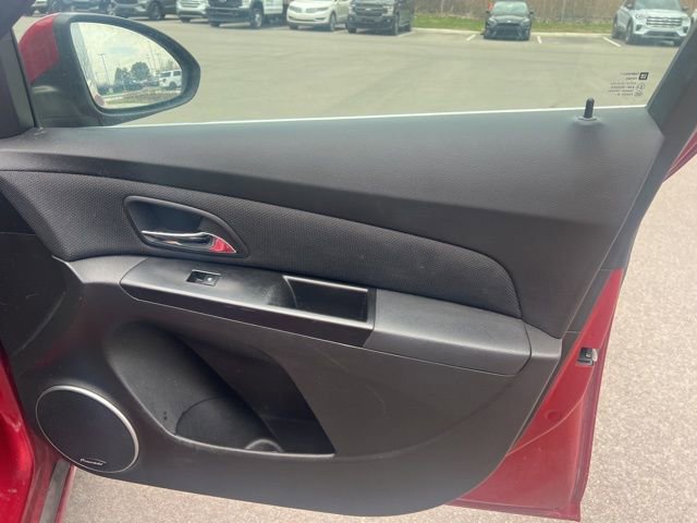 Used 2011 Chevrolet Cruze LTZ image 8