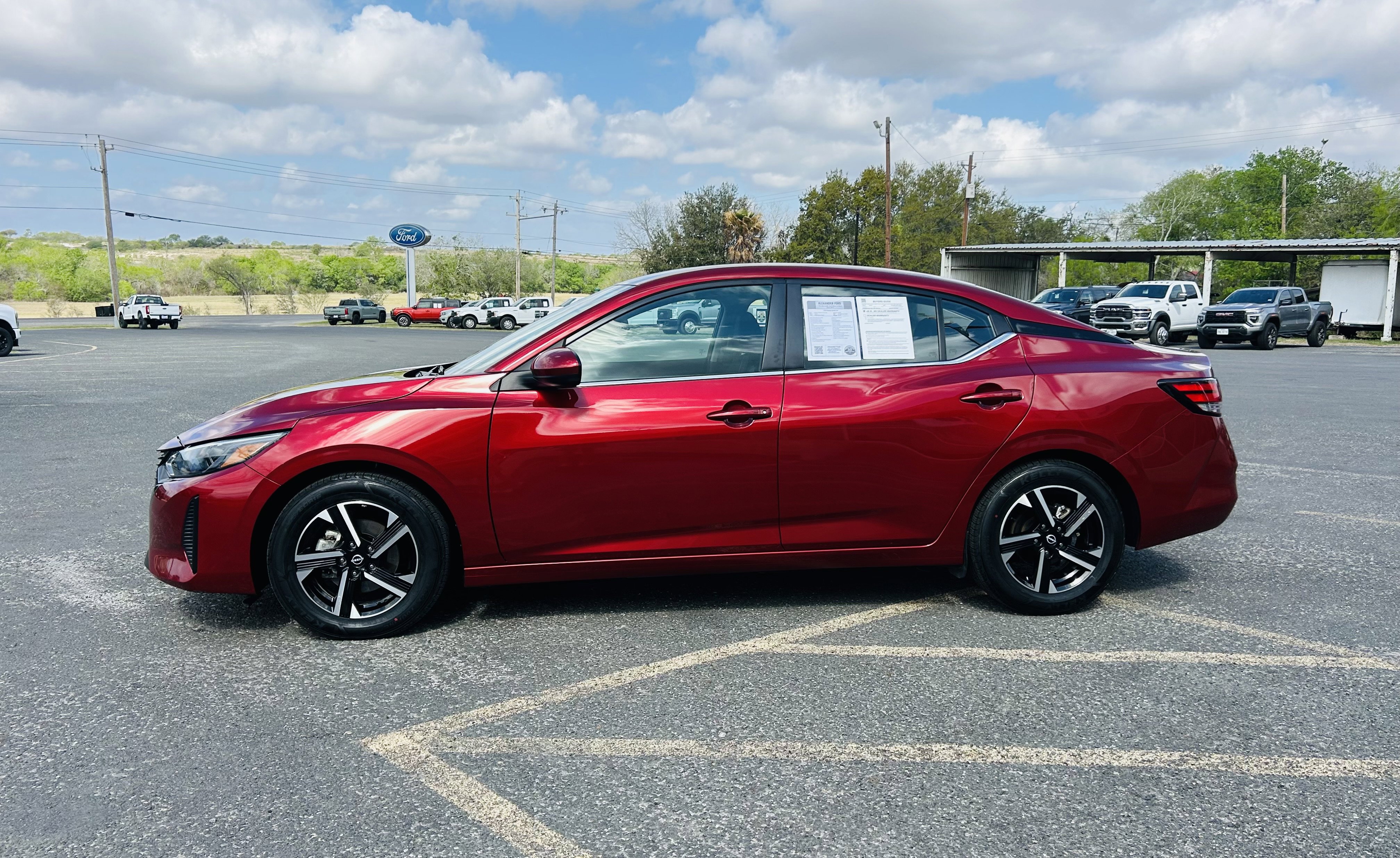 Used 2024 Nissan Sentra SV FWD image 5