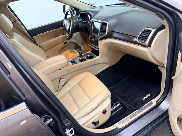 Used 2014 Jeep Grand Cherokee Limited AWD/4WD image 39