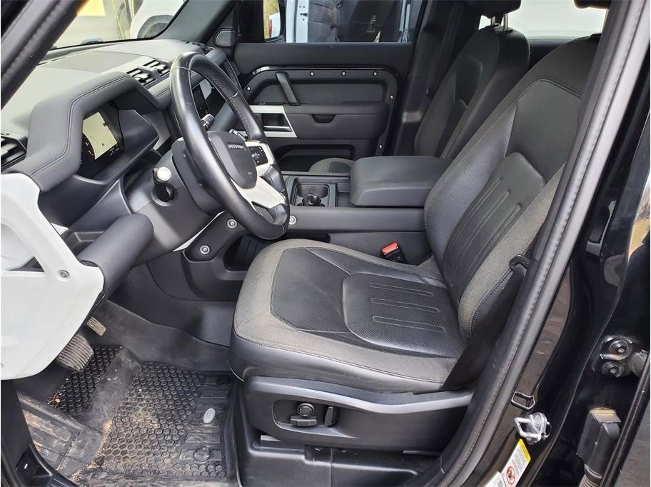 Used 2020 Land Rover Defender 110 SE AWD/4WD image 27