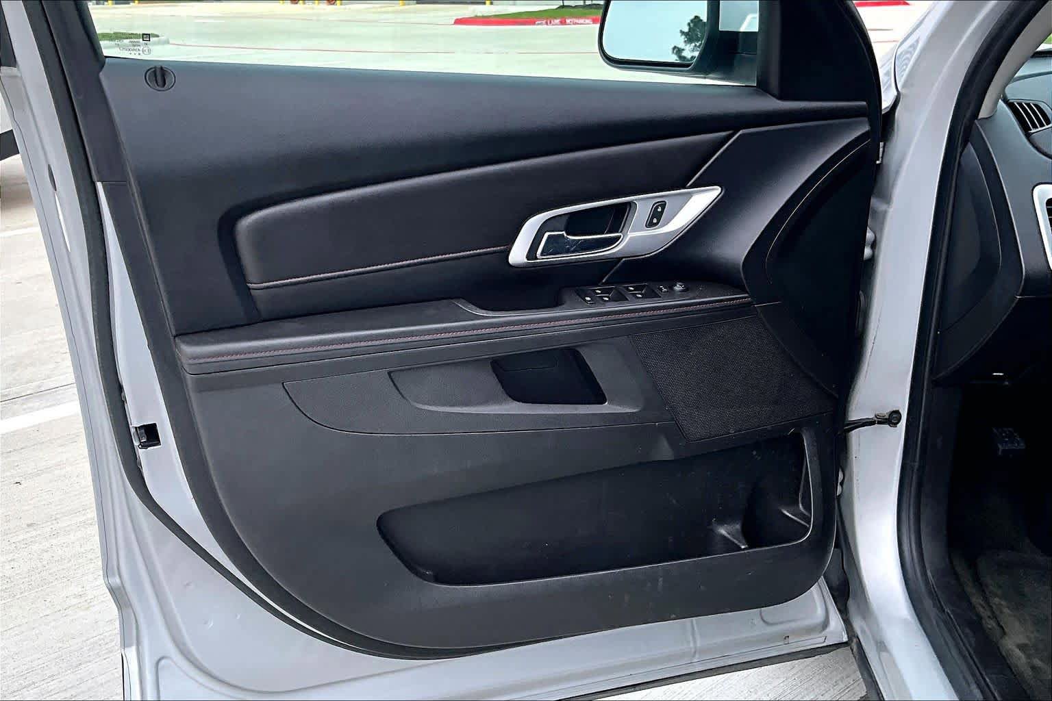 Used 2015 GMC Terrain SLE FWD image 20