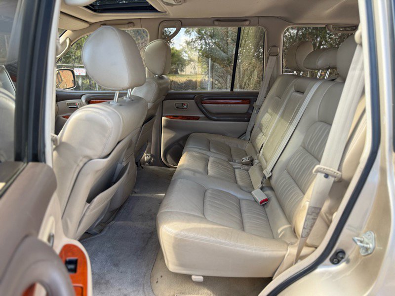 Used 2000 Lexus LX 470 4WD image 9