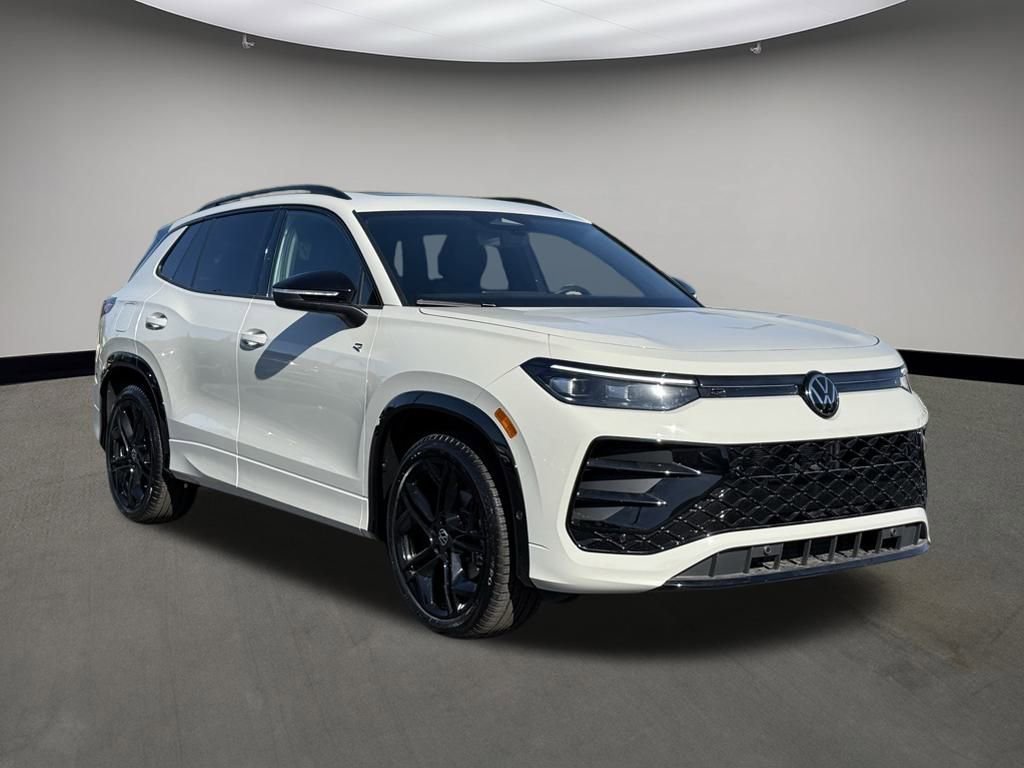 New 2026 Volkswagen Tiguan SE R-Line