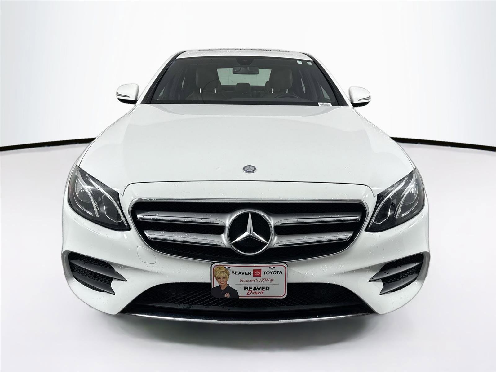 Used 2017 Mercedes-Benz E 300 4MATIC video 3