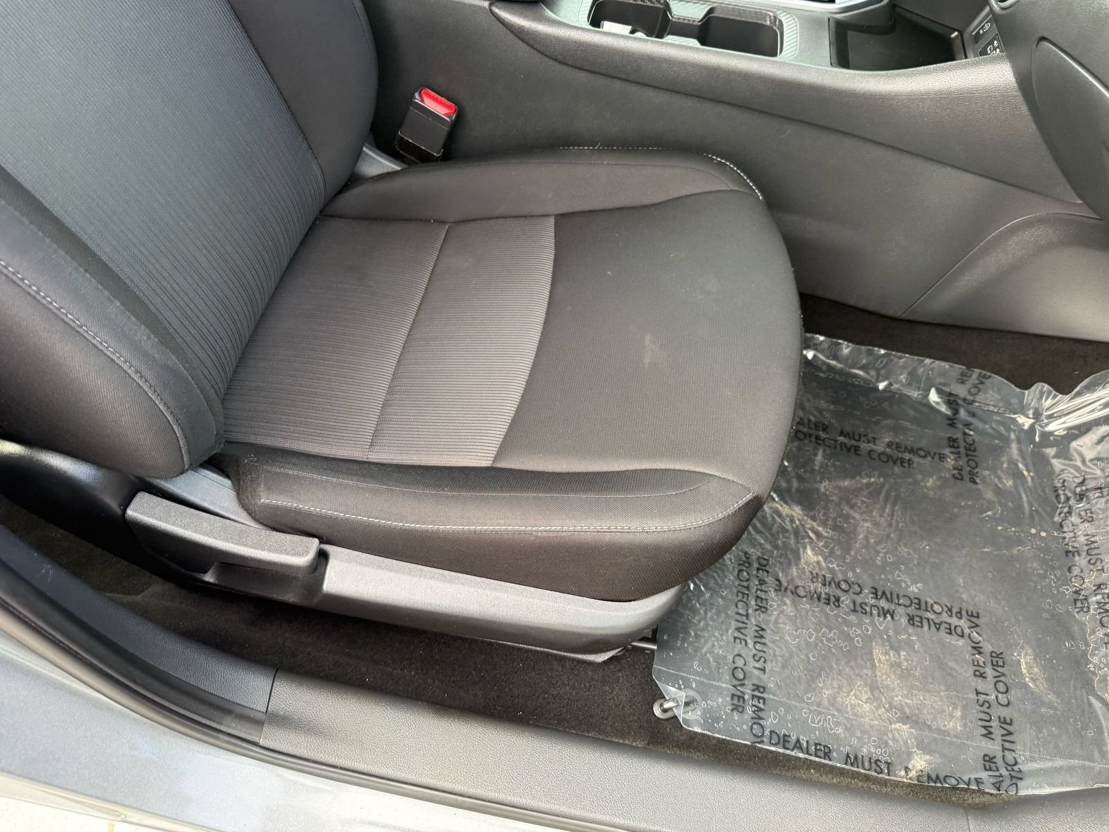 Used 2024 Nissan Sentra SV FWD image 32