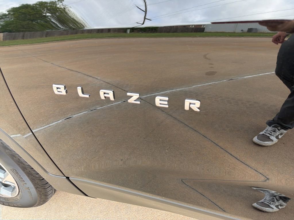 Used 2026 Chevrolet Blazer LT FWD image 10