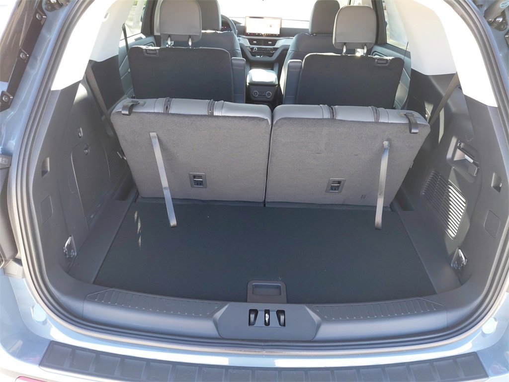 New 2026 Ford Explorer Active image 26