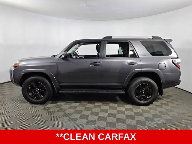 Used 2023 Toyota 4Runner SR5 AWD/4WD image 5