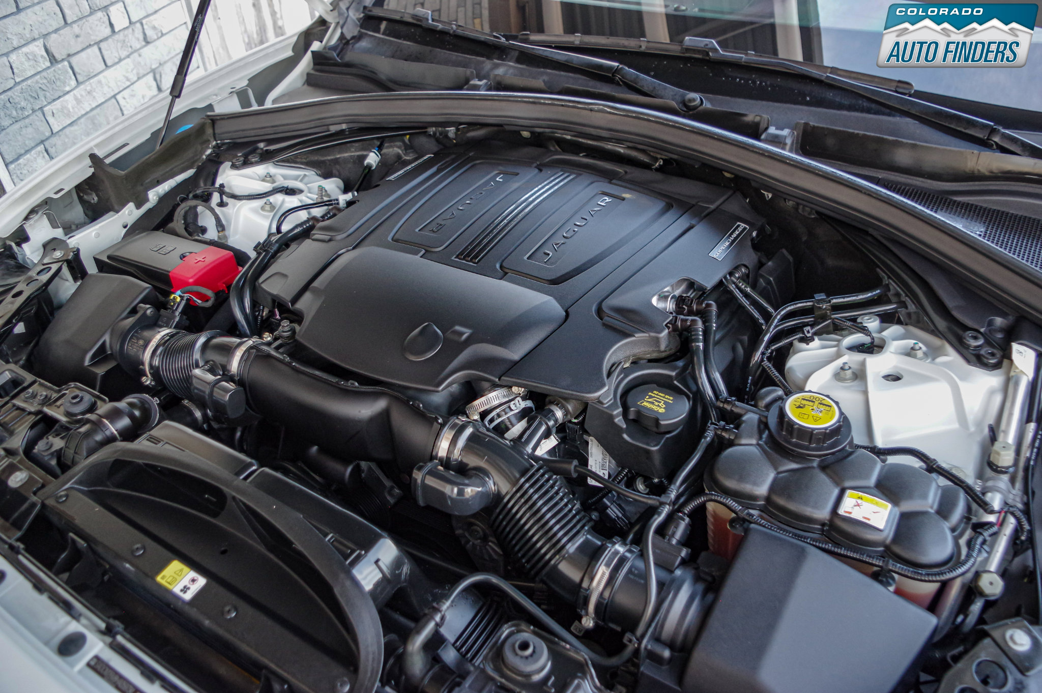 Used 2017 Jaguar F-PACE S image 27