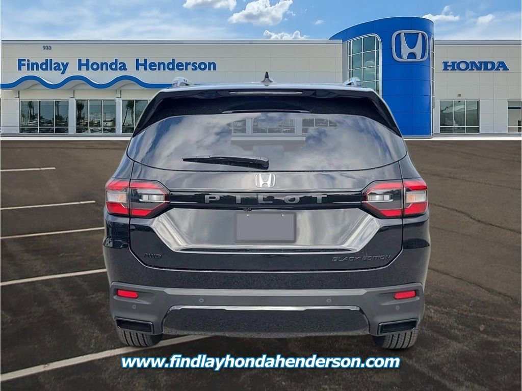 New 2026 Honda Pilot Black Edition image 4