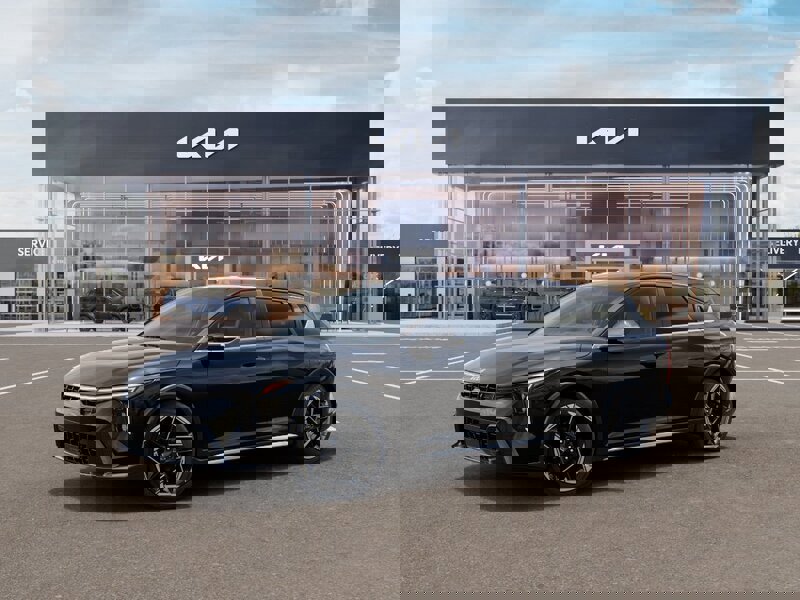 New 2026 Kia K4 GT-Line image 3