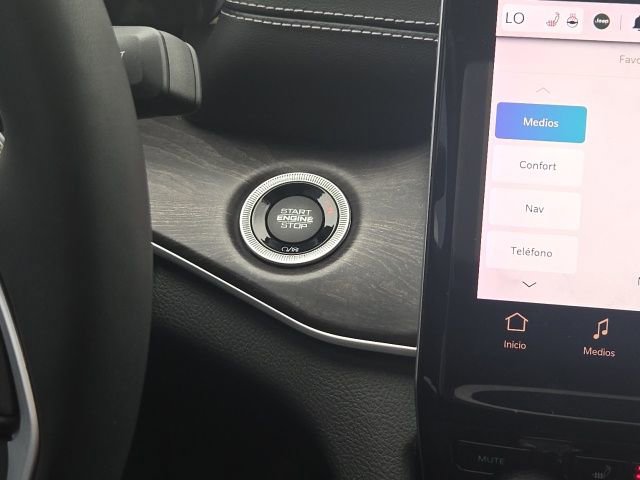 Used 2023 Jeep Grand Cherokee L Limited w/ Luxury Tech Group II image 48