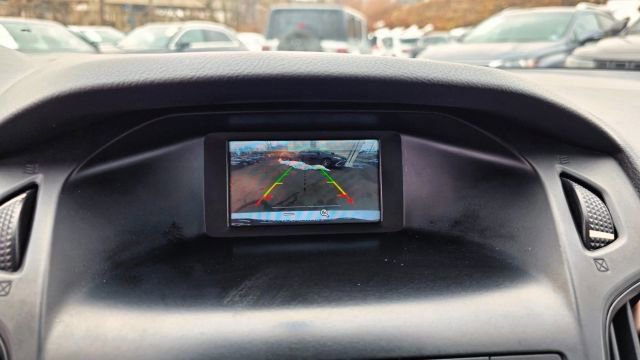 Used 2018 Ford Focus SE image 14