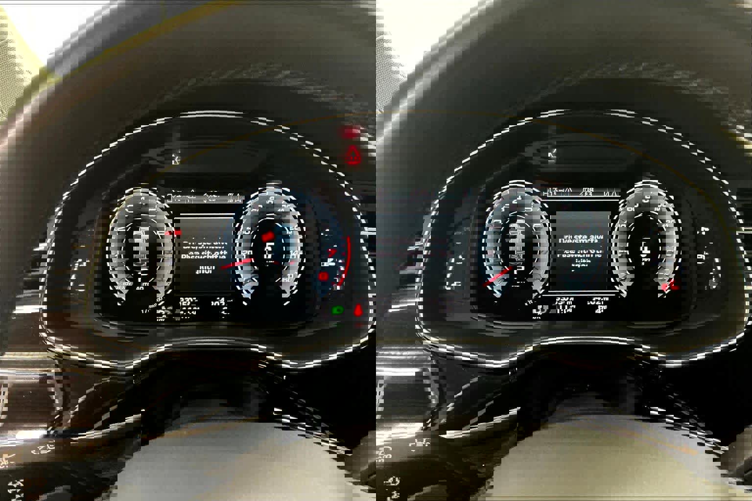 Used 2022 Audi Q7 Premium Plus w/ Premium Plus Package image 22