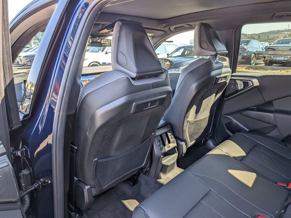 New 2026 BMW X3 M50 AWD/4WD image 9
