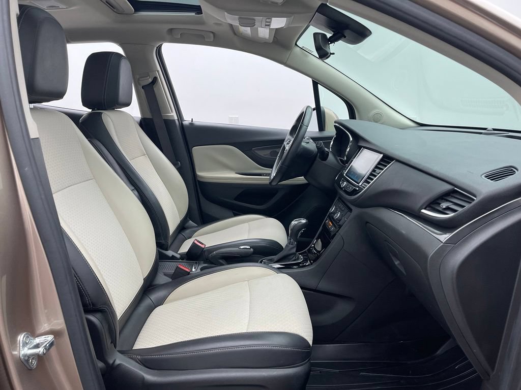 Used 2019 Buick Encore Preferred FWD image 30
