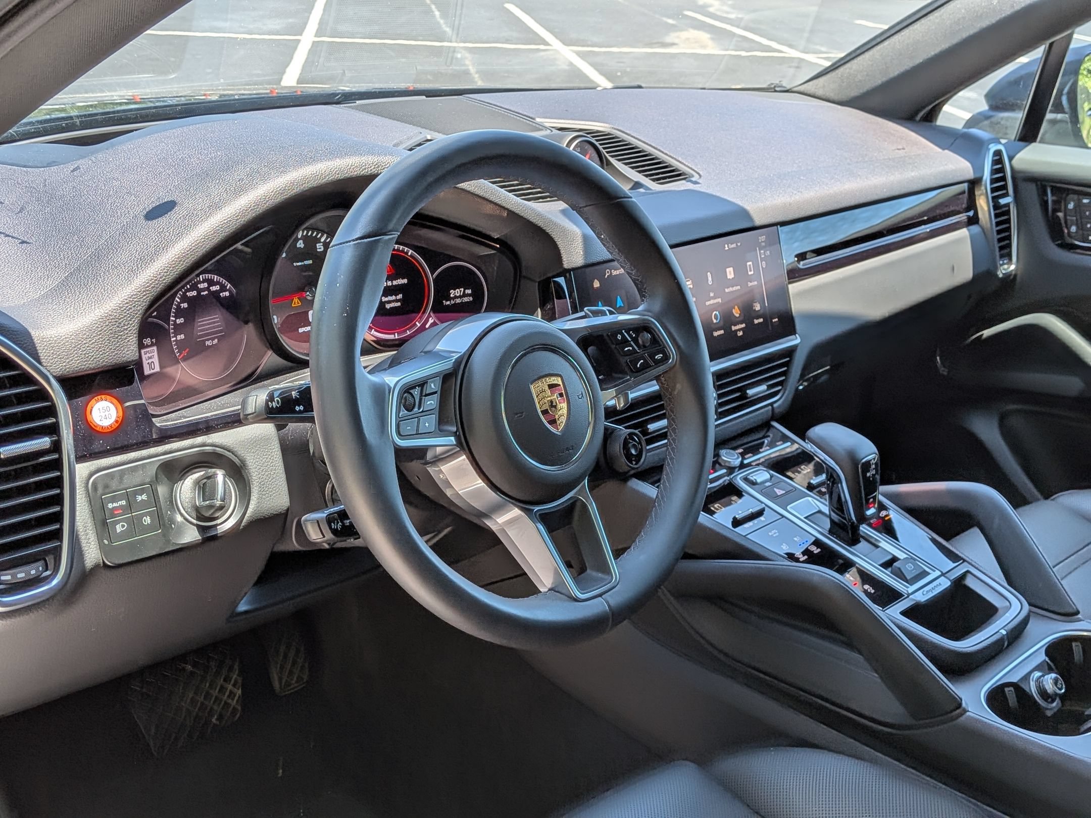 Certified 2023 Porsche Cayenne Platinum Edition AWD/4WD image 4