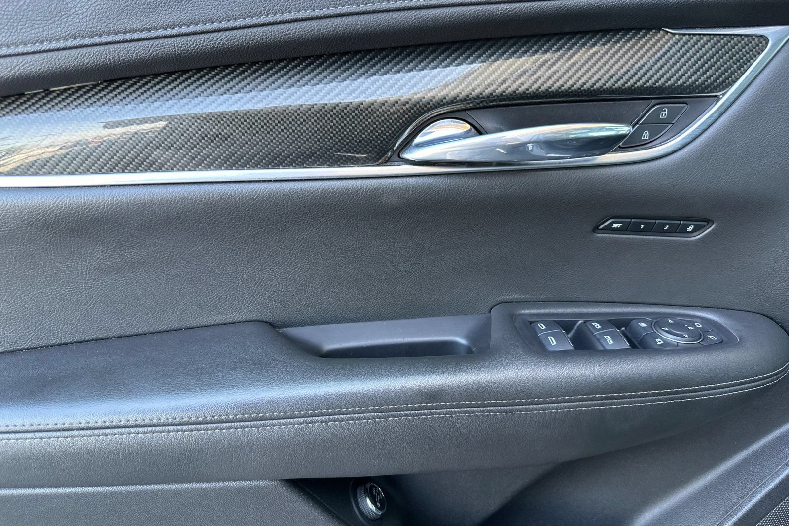 Certified 2021 Cadillac XT6 Sport AWD/4WD image 11