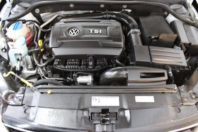 Used 2016 Volkswagen Jetta Sport FWD image 22