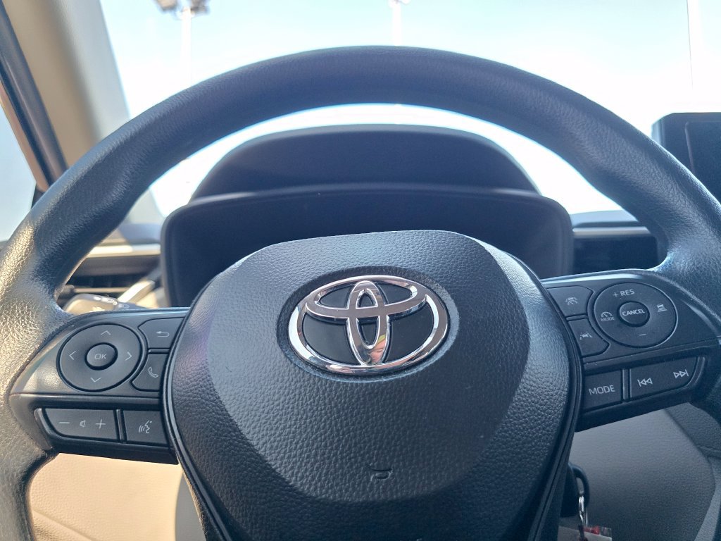 Used 2026 Toyota Corolla Cross L AWD/4WD image 25